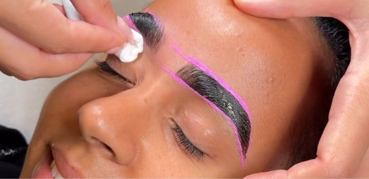 teinture sourcils